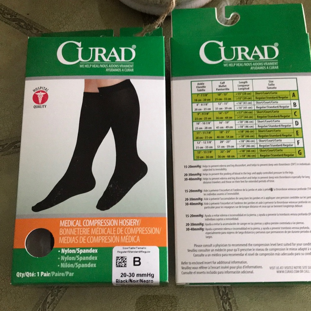 CURAD COMPRESSION SOCKS